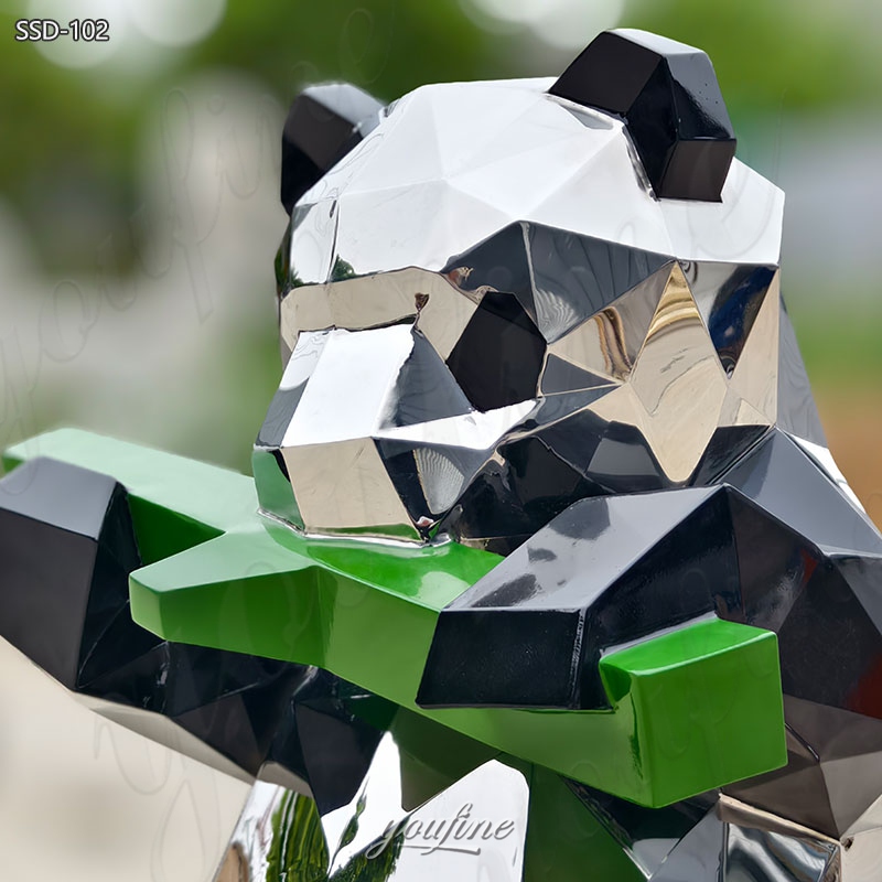 panda statue for garden detail