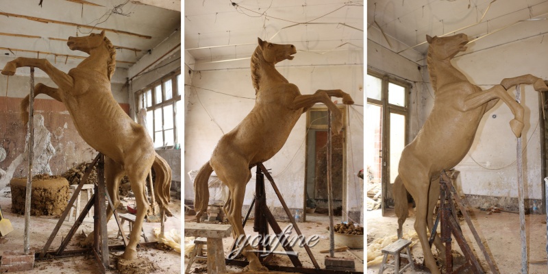 6.5ft standing horse statue clay model