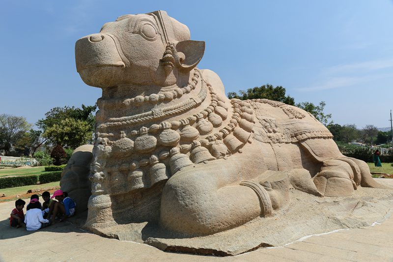 Nandi_Bull_sculpture