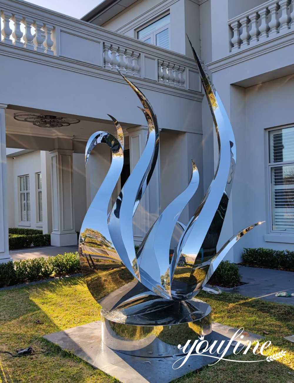 abstract swan sculpture Australia client feedback