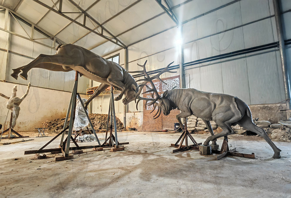 fighting elk statue clay model