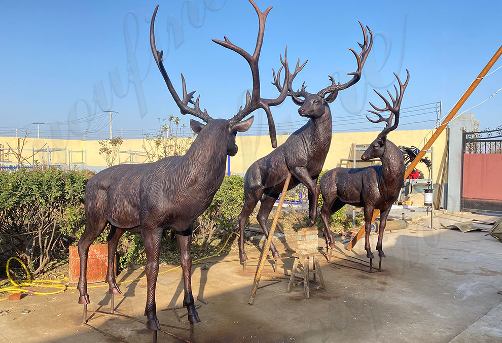 elk yard statue