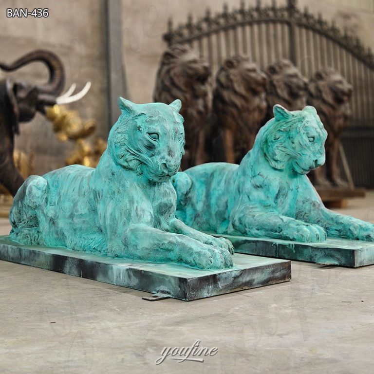 princeton university tiger statue
