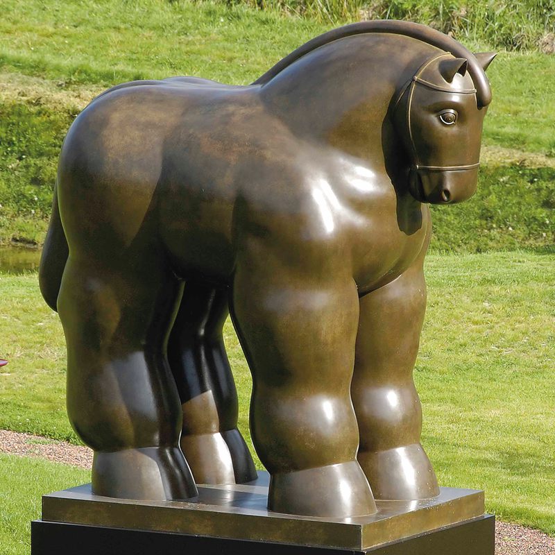 fernando botero horse statue in garden